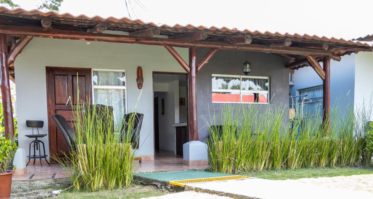 Hotel El Rancho Quepos Exterior foto