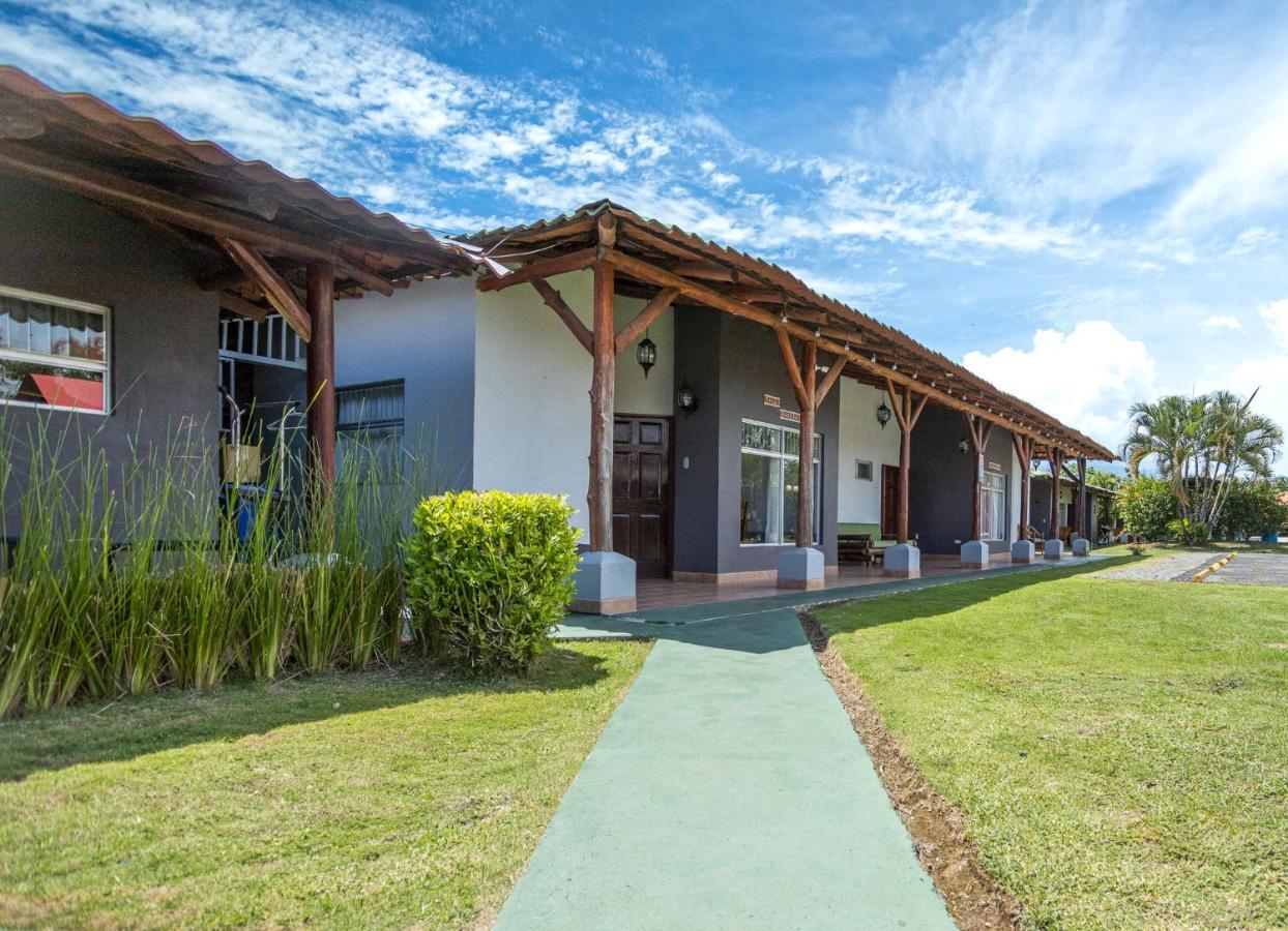 Hotel El Rancho Quepos Exterior foto